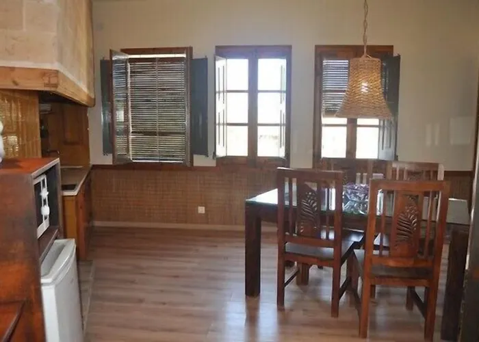 Casa Cundaro 3*