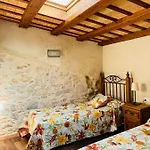 Casa Cundaro 3* Girona