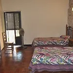 Casa Cundaro Hotel